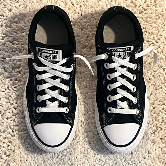 Kids Converse all star sneakers - Picture 9 of 9